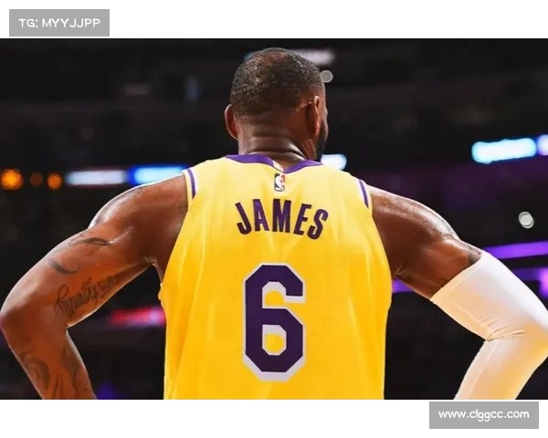 6号詹来了！湖人官方发布詹姆斯展示新赛季球衣照