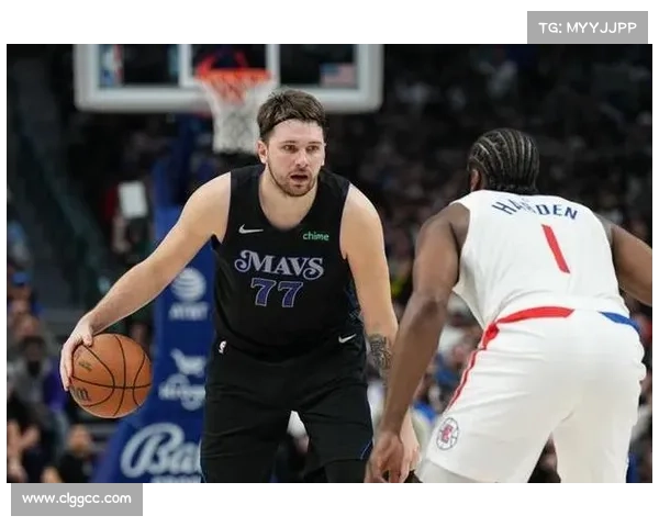 业余与NBA球员差距多大?看8个例子:不要拿爱好去挑战别人的饭碗 业余与NBA球员差距多大?看8个例子:不要拿爱好去挑战别人的饭碗